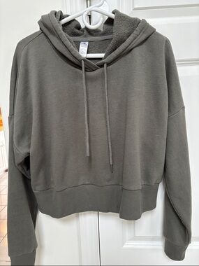 90 Degree By Reflex Gray Cropped Hooded Sweatshirt